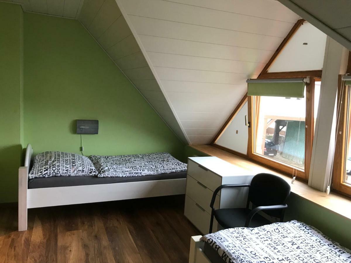 No. 17- / Oberkleen Appartement